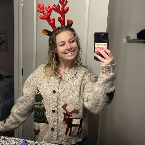 Meet your Posher, Elizabeth - Picture 2 of 10